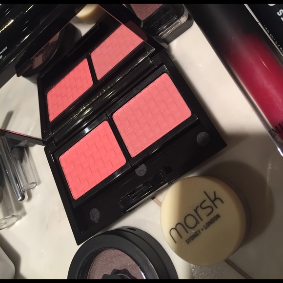 GLOSSY BOX BUNDLE - Picture 7 of 8